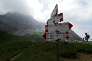 56 Passo Branchino (1821 m) con Corna Piana